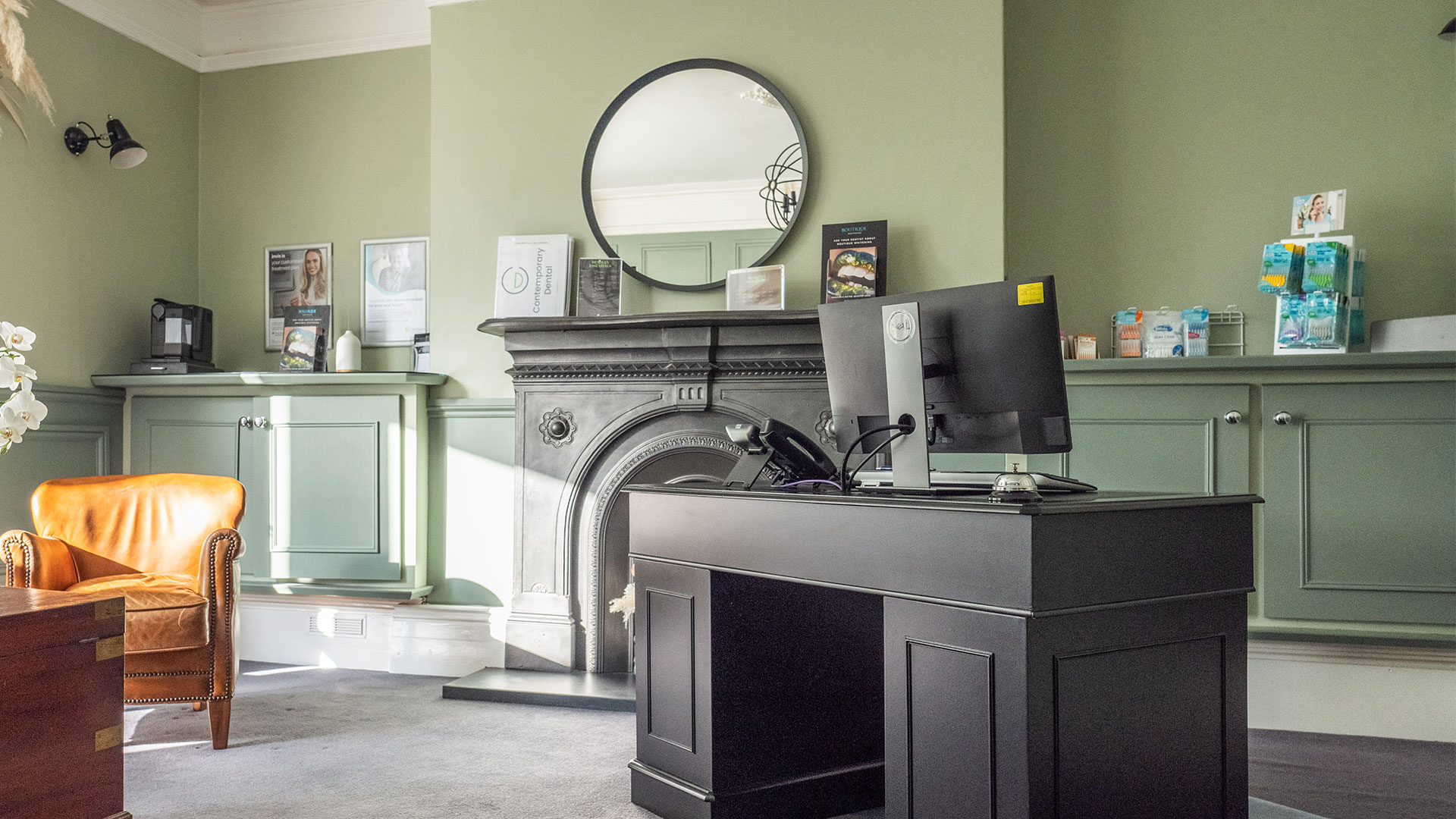 <h1>Looking for a dentist in Exeter?</h1><h2>New patient exams just £100, includes check-up and oral cancer screening.</h2>